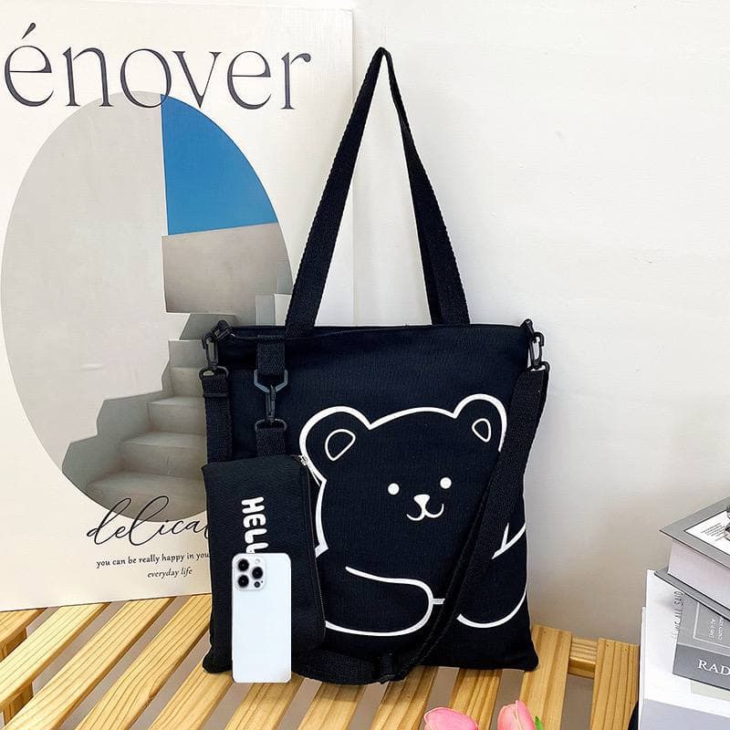 purseA black tote bag